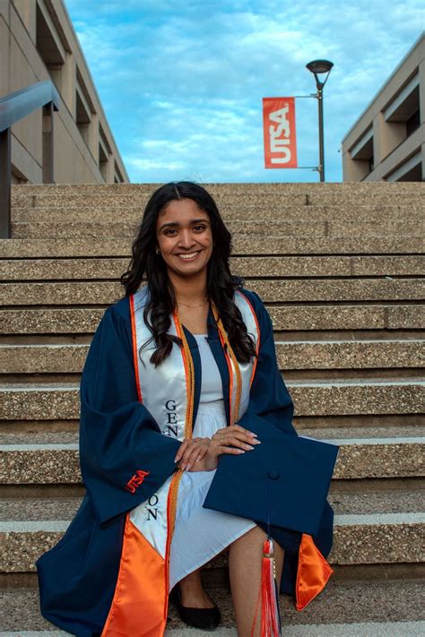 RUHEE ALI .